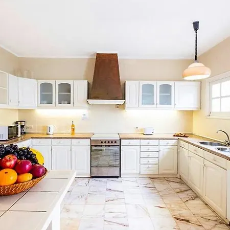Holiday home Sunset House Albufeira